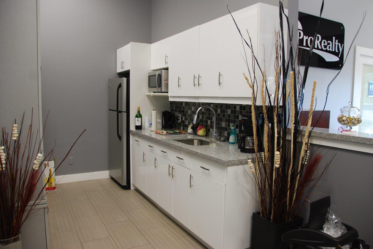 https://www.joinicloud.com/wp-content/uploads/2023/05/milton_office_kitchen.jpg